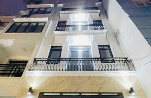 Nhà Hồ Tùng Mậu, 50 m2 4 tầng an ninh tốt, dân trí cao, để lại full nội thất. Sổ đẹp, giao dịch ngay